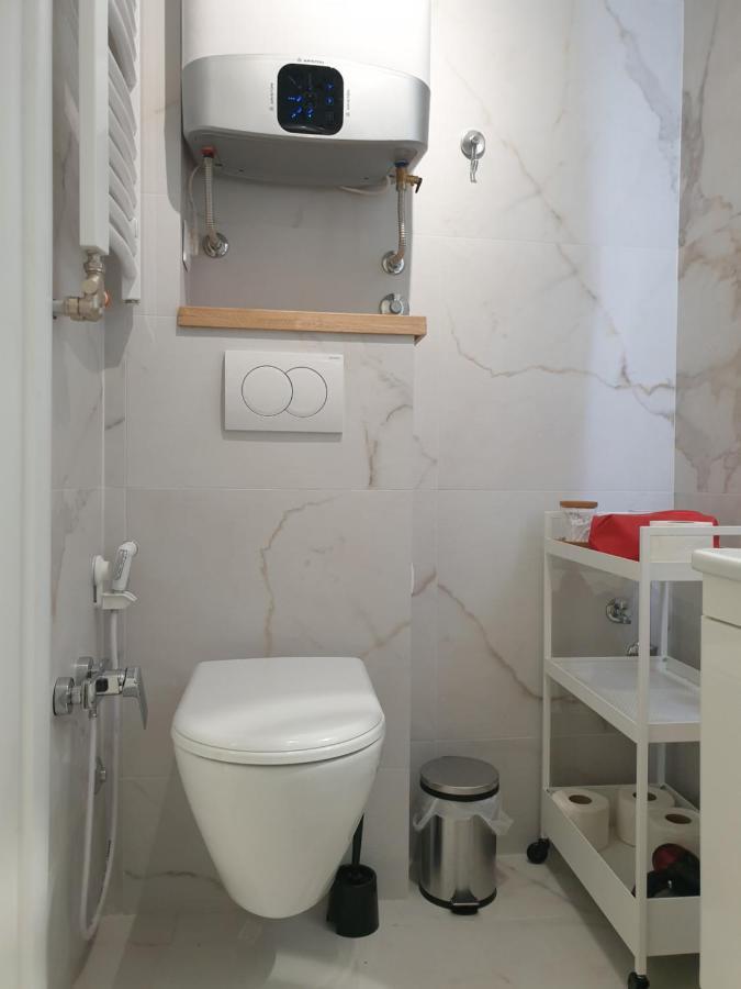 Design Apartment "Salon 535" เบลเกรด ภายนอก รูปภาพ